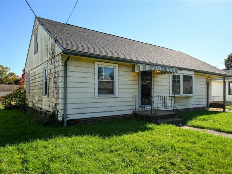 1624 Tanner Avenue SW, Canton, OH 44706 Photo 2