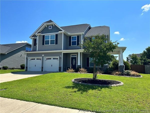 580 Stonebriar Avenue , Raeford, NC 28376