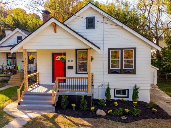 3933 Paxton Avenue, Cincinnati, OH 45209