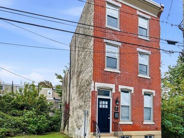 2015 N LAMBERT STREET , PHILADELPHIA, PA 19121