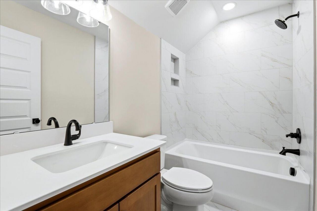 228 Rebel Kat Court Photo 19