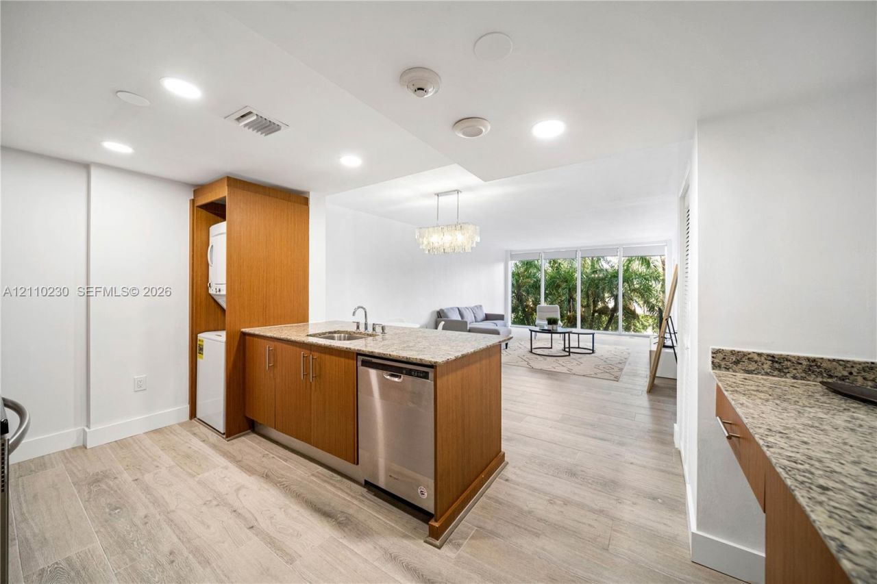 10275 Collins Ave , Unit 224, Bal Harbour, FL 33154 Photo
