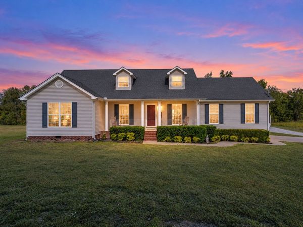 1144 Bell Buckle Wartrace Rd , Wartrace, TN 37183