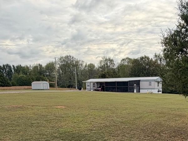 807 Gravel Hill Rd , Romance, AR 72136