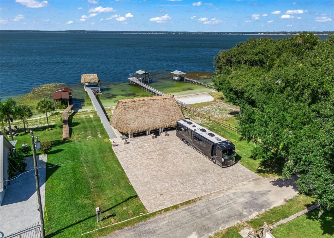 14573 SE 139th Place, Ocklawaha, FL 32179 Photo