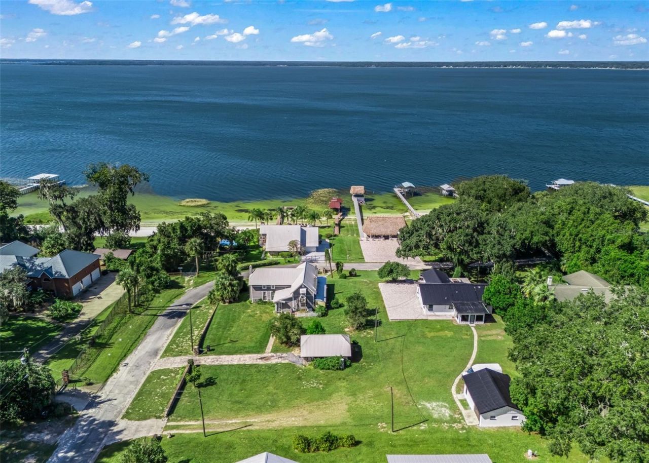 14573 SE 139th Place, Ocklawaha, FL 32179 Photo