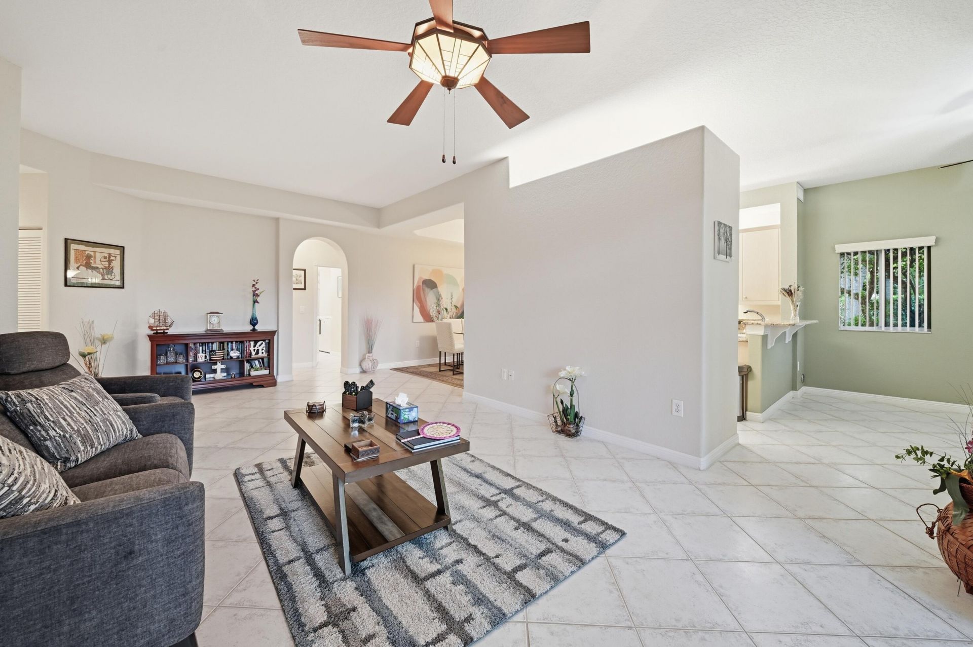7986 Exeter Boulevard W, Unit 101, Tamarac, FL 33321 Photo