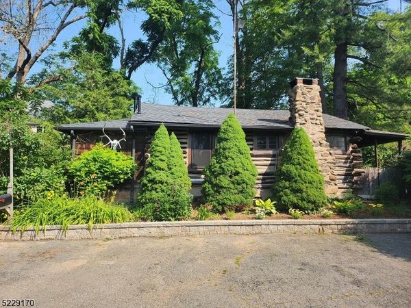 374 State Route 24, Chester, NJ 07930