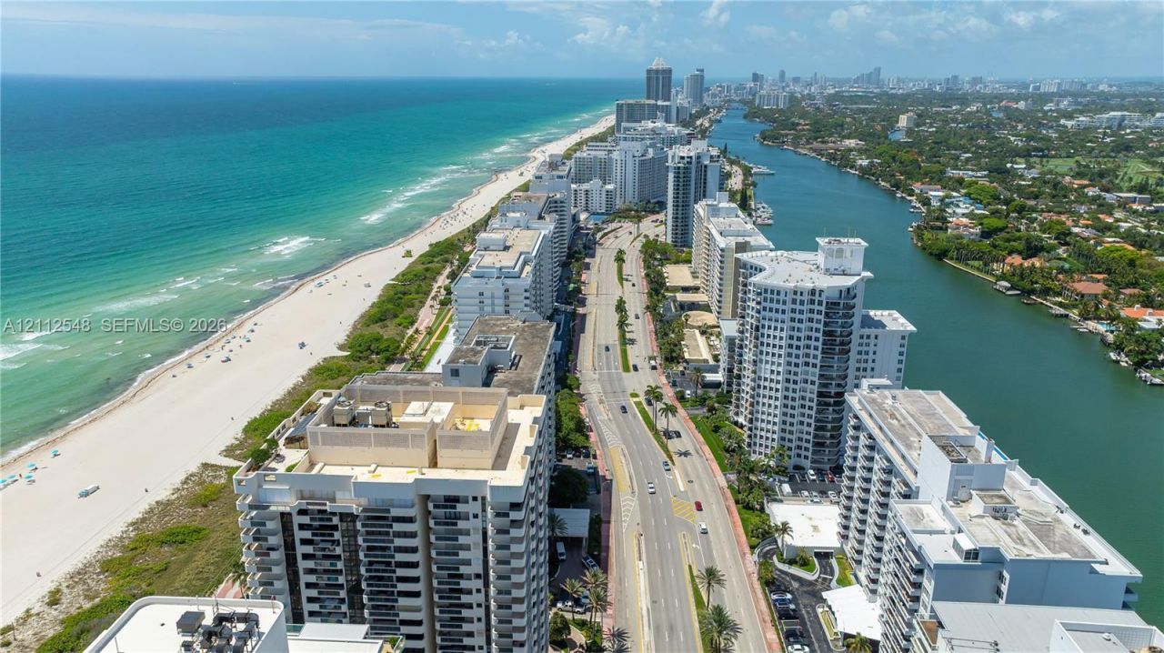 5700 Collins Ave , Unit 10D, Miami Beach, FL 33140 Photo