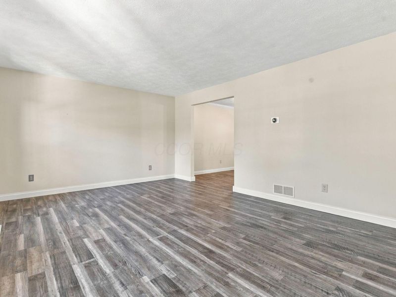 11403 Meadowcroft Street NW, Pickerington, OH 43147 Photo 9