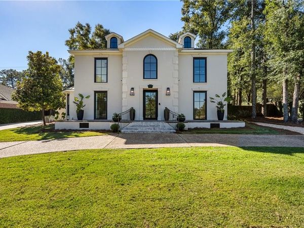 4313 Lakewood Drive S, Mobile, AL 36608