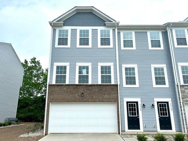 5960 Abernathy Lane , Columbus, OH 43232