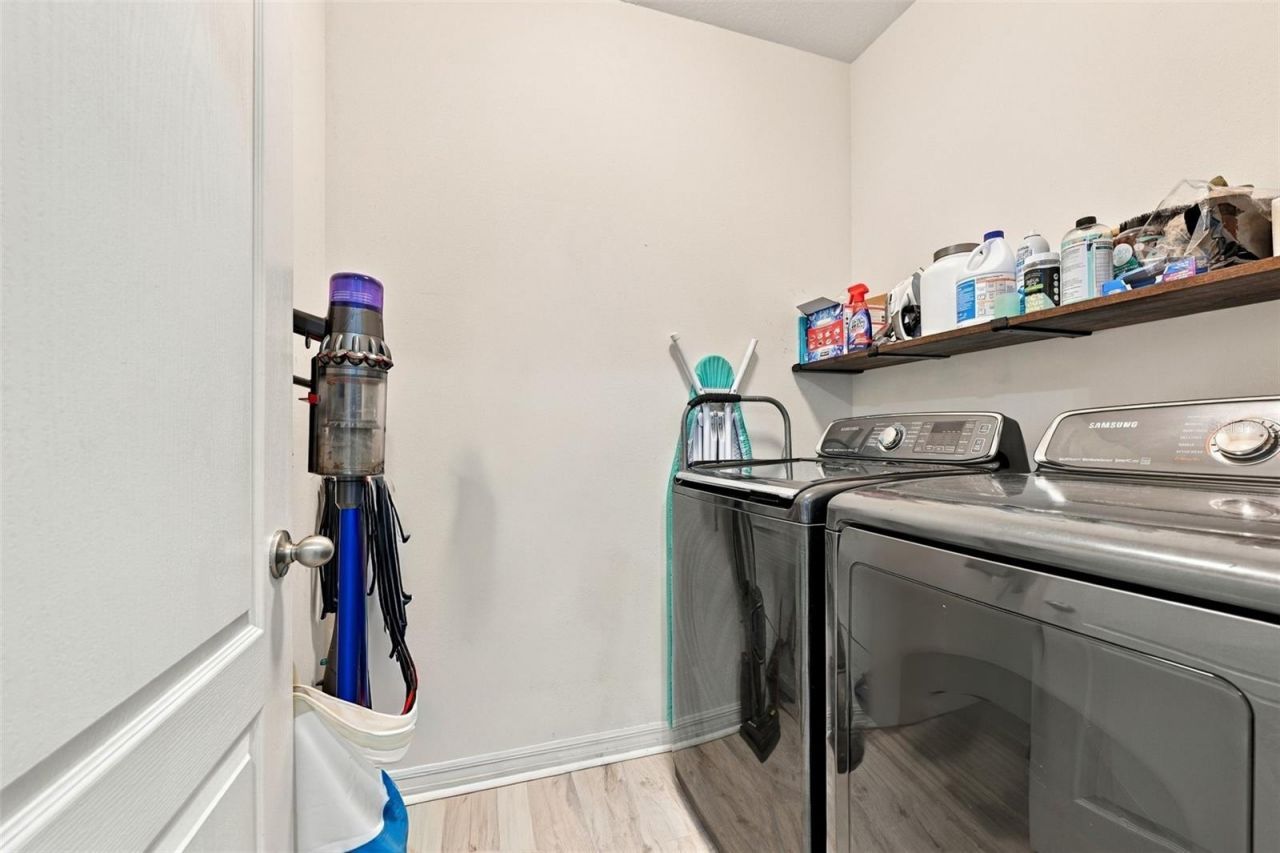 5213 11th Street E, Bradenton, FL 34203 Photo