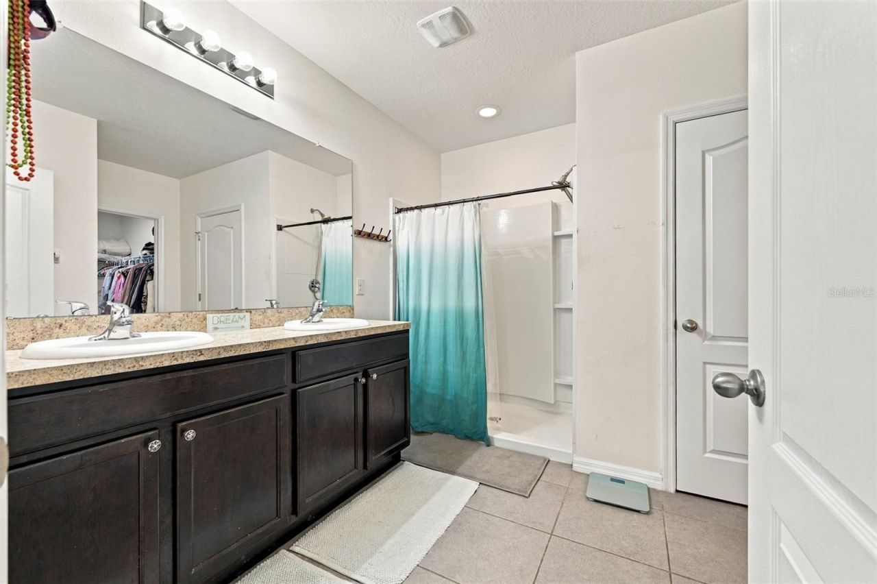 5213 11th Street E, Bradenton, FL 34203 Photo