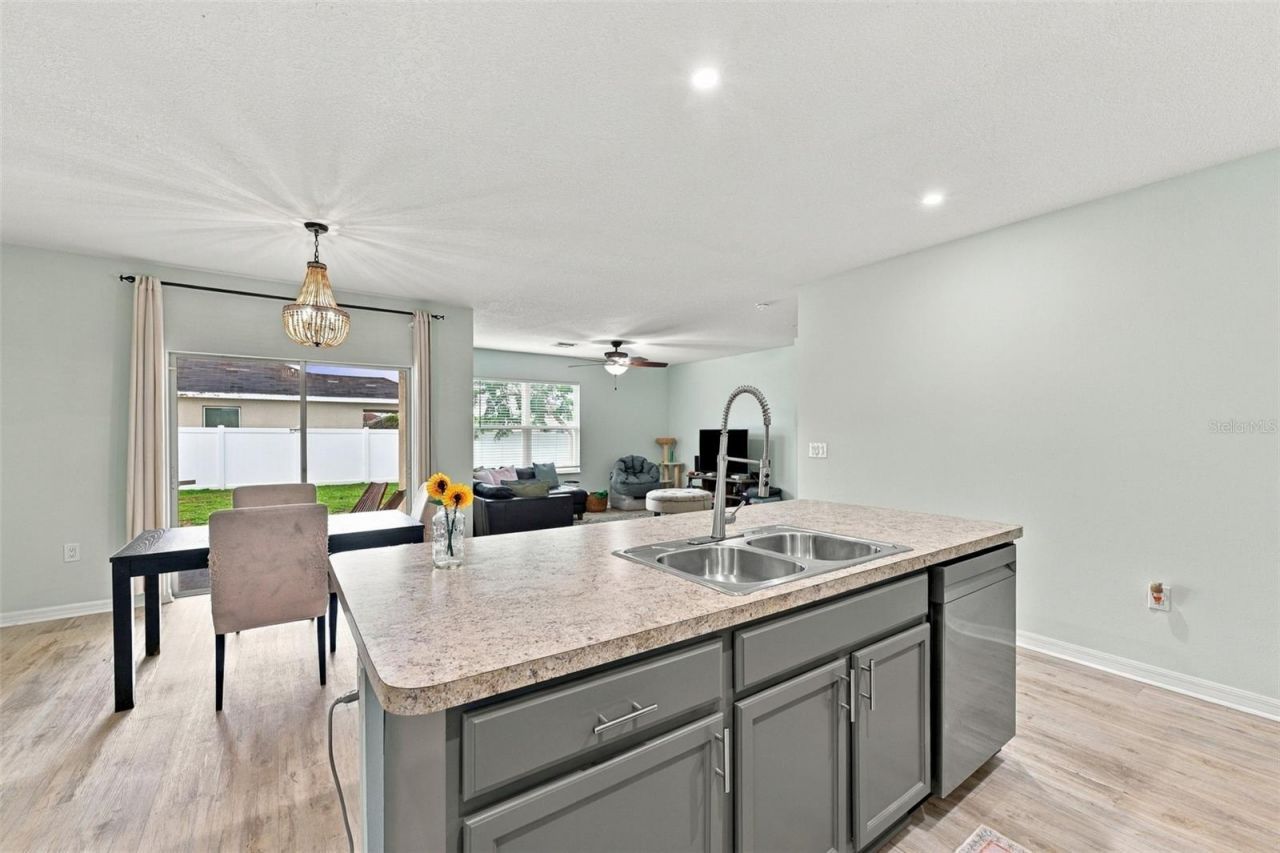 5213 11th Street E, Bradenton, FL 34203 Photo