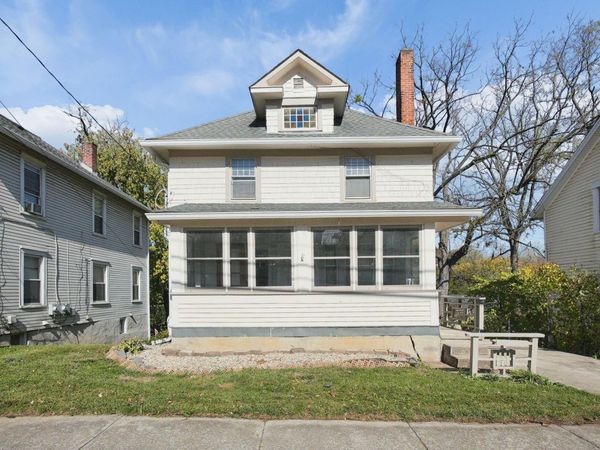 286 W William Street, Delaware, OH 43015
