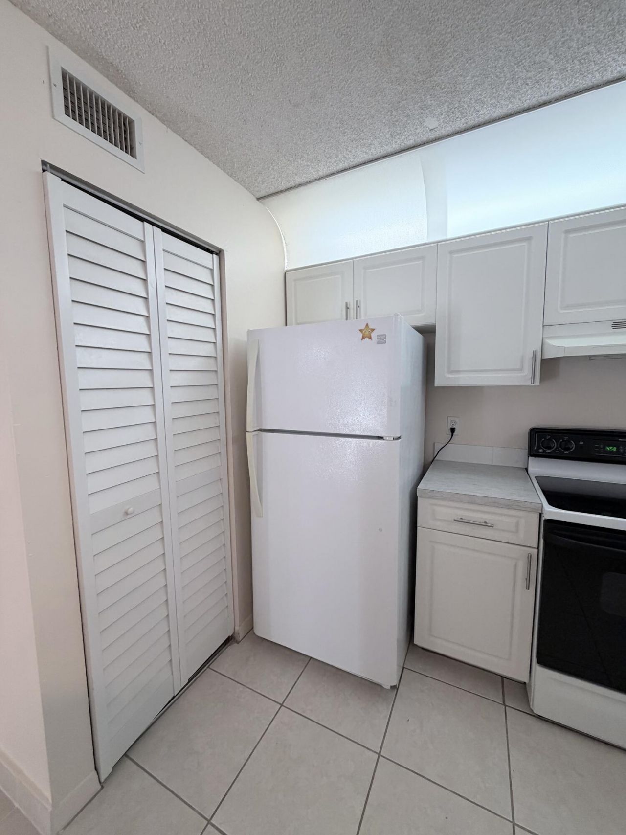 5773 La Pinata Boulevard, Unit C-1, Greenacres, FL 33463 Photo