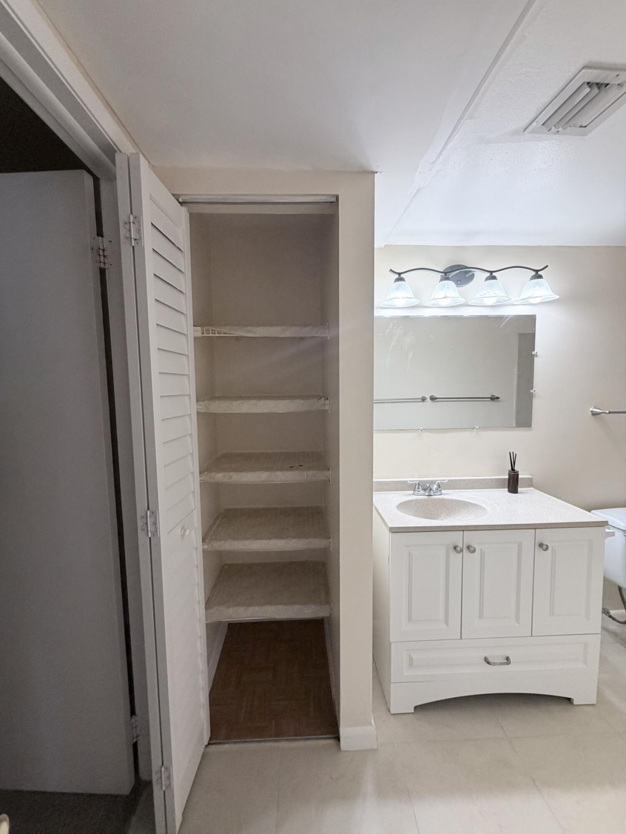 5773 La Pinata Boulevard, Unit C-1, Greenacres, FL 33463 Photo