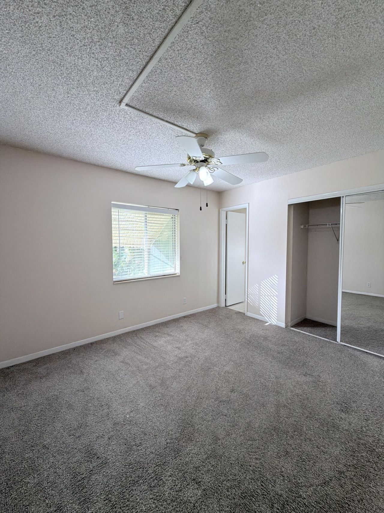 5773 La Pinata Boulevard, Unit C-1, Greenacres, FL 33463 Photo