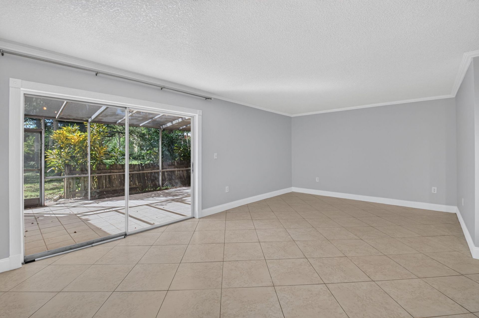 892 SW 9th Street Circle, Unit 7, Boca Raton, FL 33486 Photo