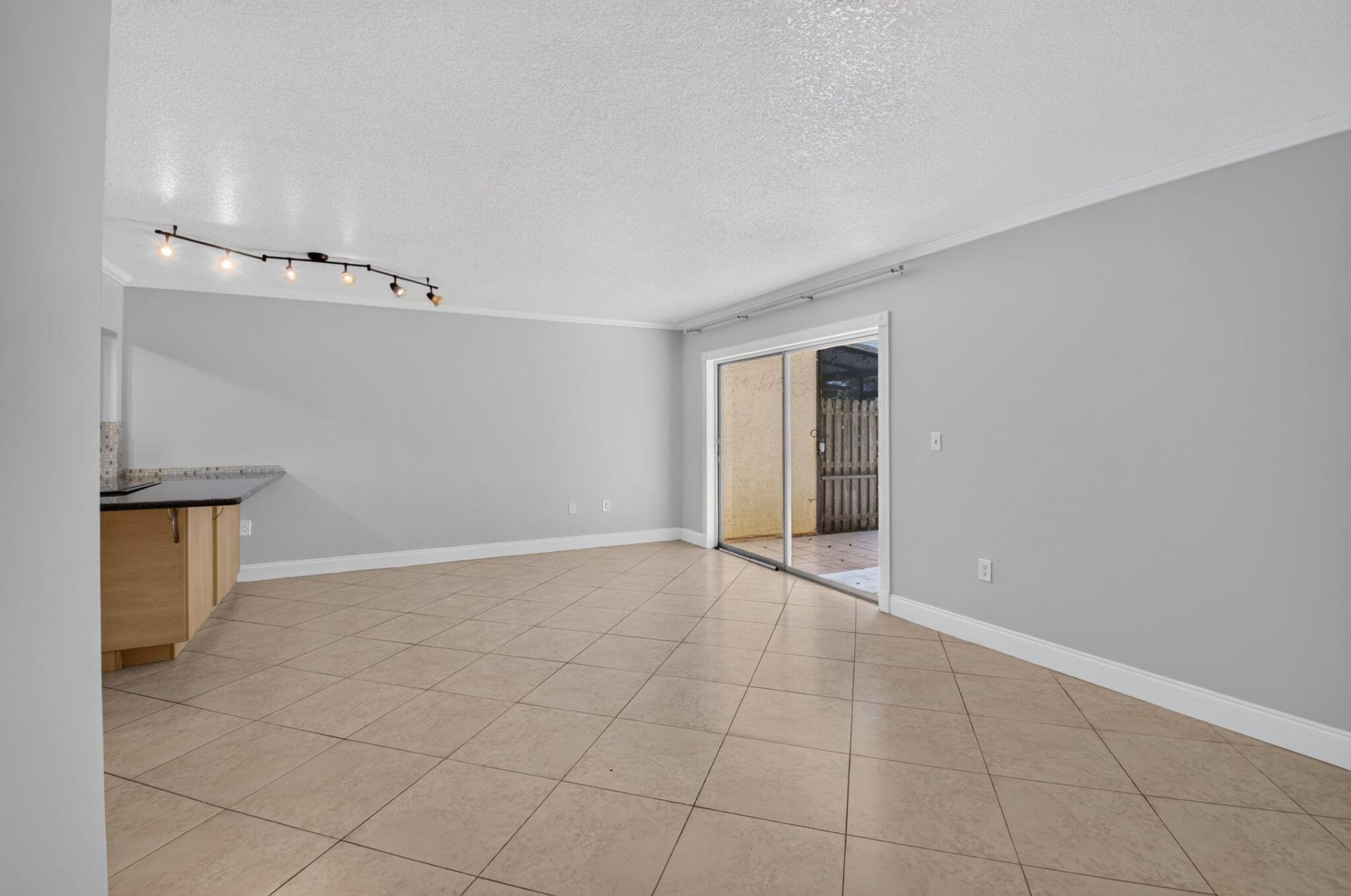 892 SW 9th Street Circle, Unit 7, Boca Raton, FL 33486 Photo