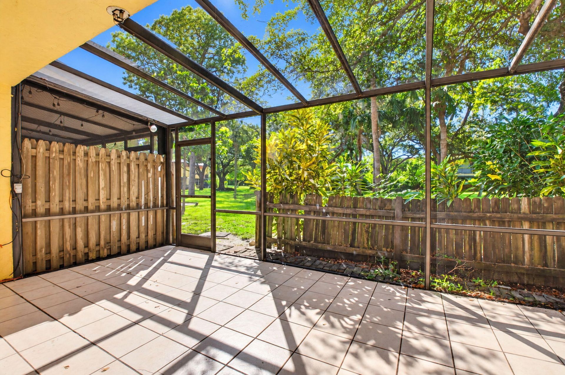 892 SW 9th Street Circle, Unit 7, Boca Raton, FL 33486 Photo