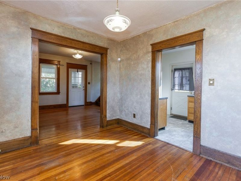 405 Saint Leger Avenue , Akron, OH 44305 Photo 17