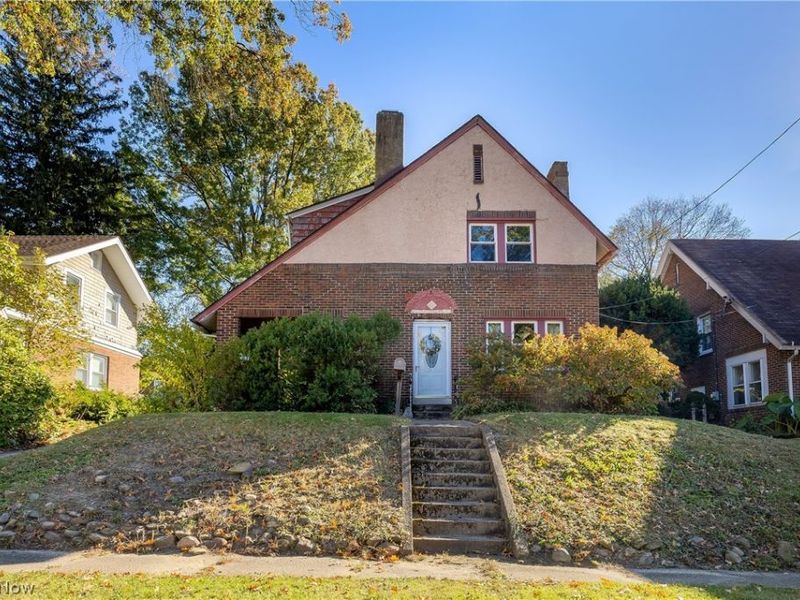 405 Saint Leger Avenue , Akron, OH 44305 Photo 2