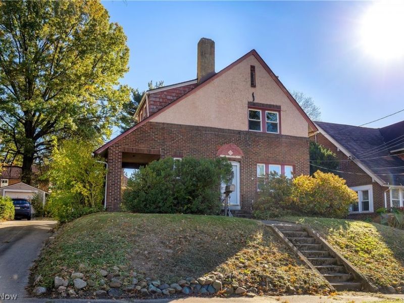 405 Saint Leger Avenue , Akron, OH 44305 Photo 3