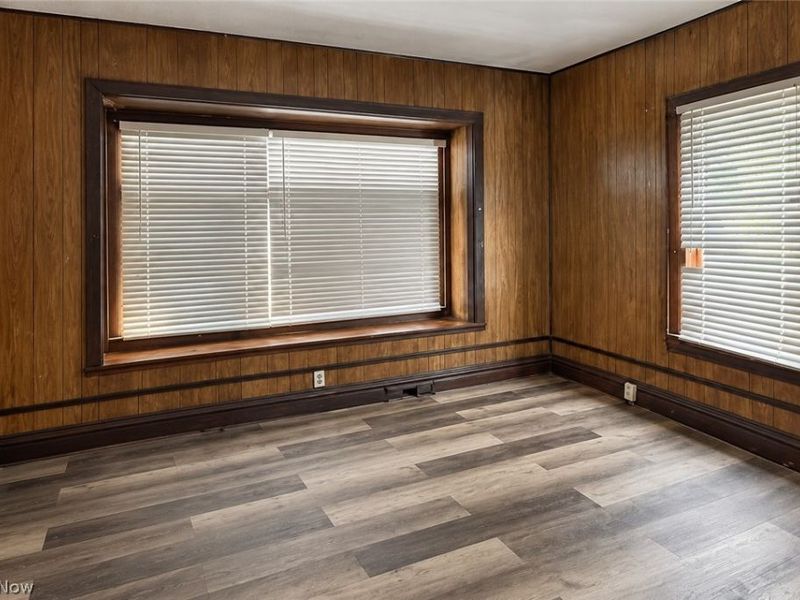 722 Cassius Avenue, Youngstown, OH 44505 Photo 3