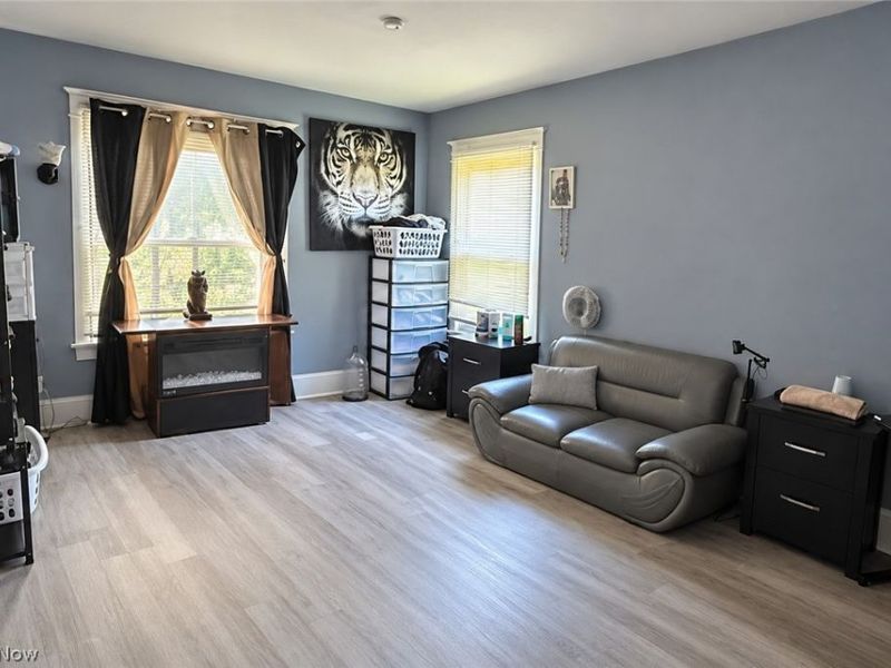 184 W Laclede Avenue, Youngstown, OH 44507 Photo 2
