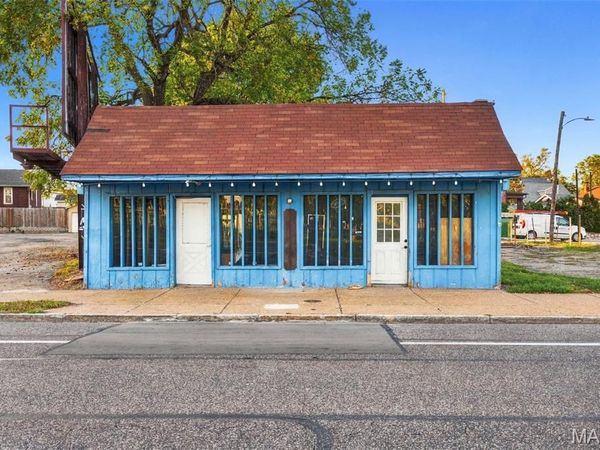 7047 Gravois Avenue, St Louis, MO 63116