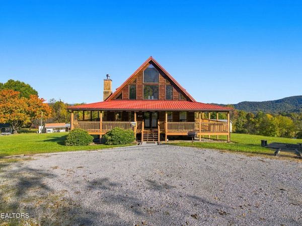 3213 Grinders Way, Sevierville, TN 37862