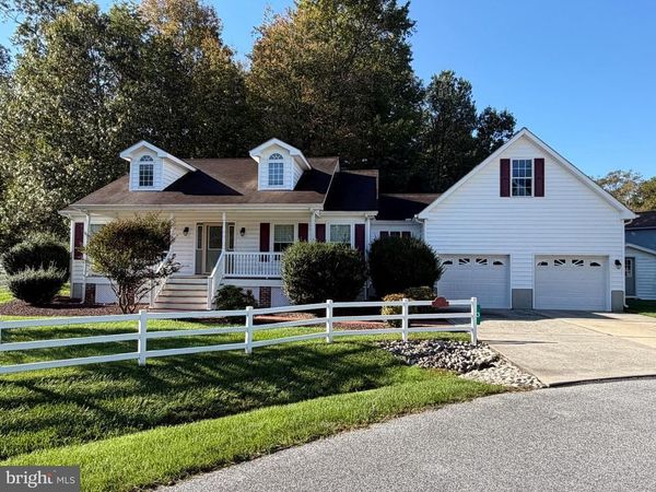 3 SAND TRAP , OCEAN PINES, MD 21811