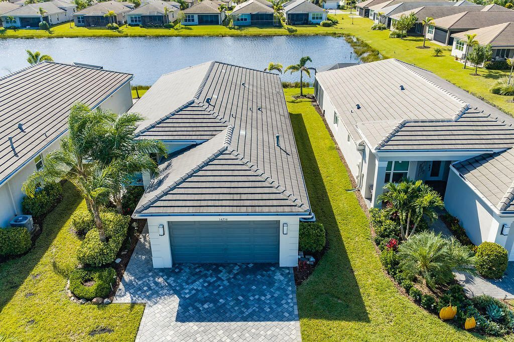 14256 SW Waterfall Lane, Port Saint Lucie, FL 34987 Photo