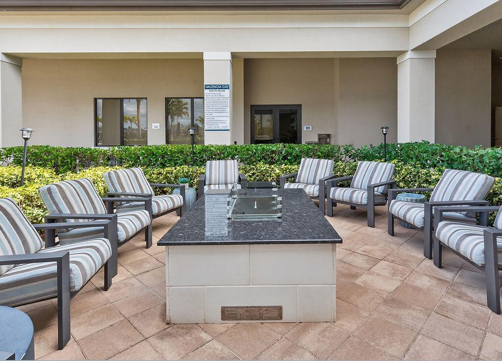 14256 SW Waterfall Lane, Port Saint Lucie, FL 34987 Photo