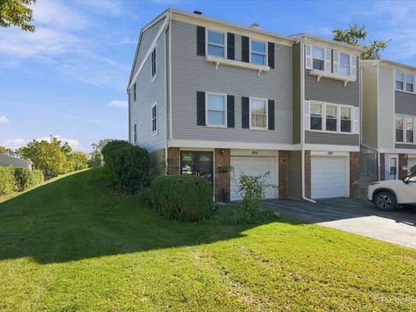 1901 Richmond Court , Unit 1901, Schaumburg, IL 60194