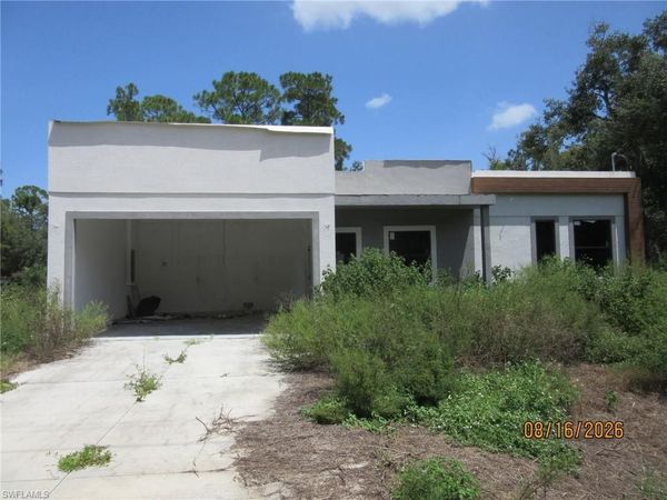 701 E 17th ST , LEHIGH ACRES, FL 33972