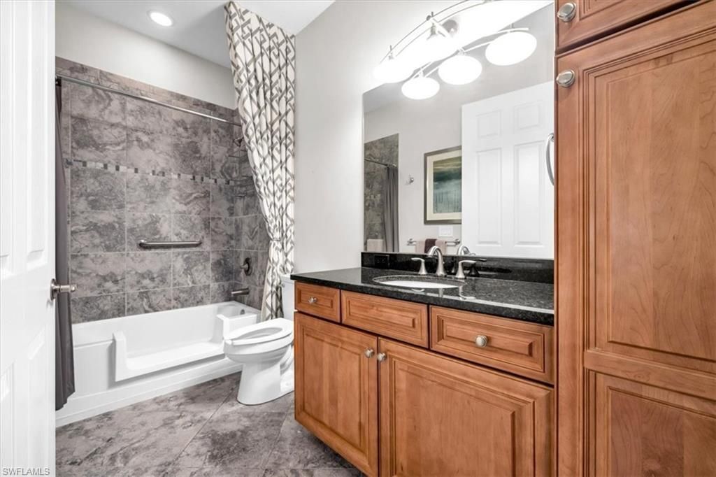 11901 Izarra Way , Unit 8609, Fort Myers, FL 33912 Photo