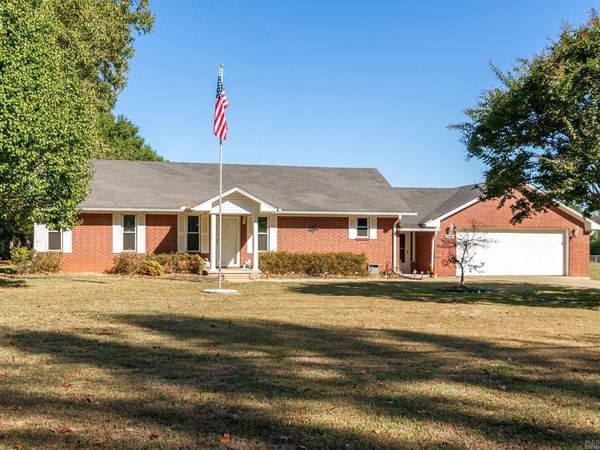 1332 Cocklebur Rd. , Ward, AR 72176