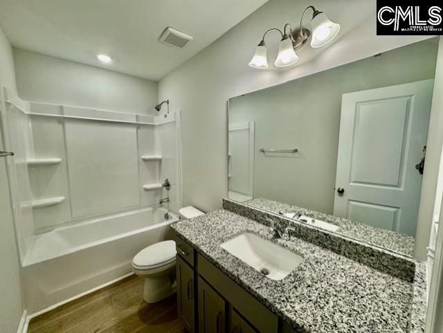238 Denington Drive  Photo 6