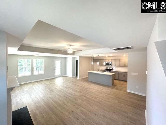 238 Denington Drive  Photo 8