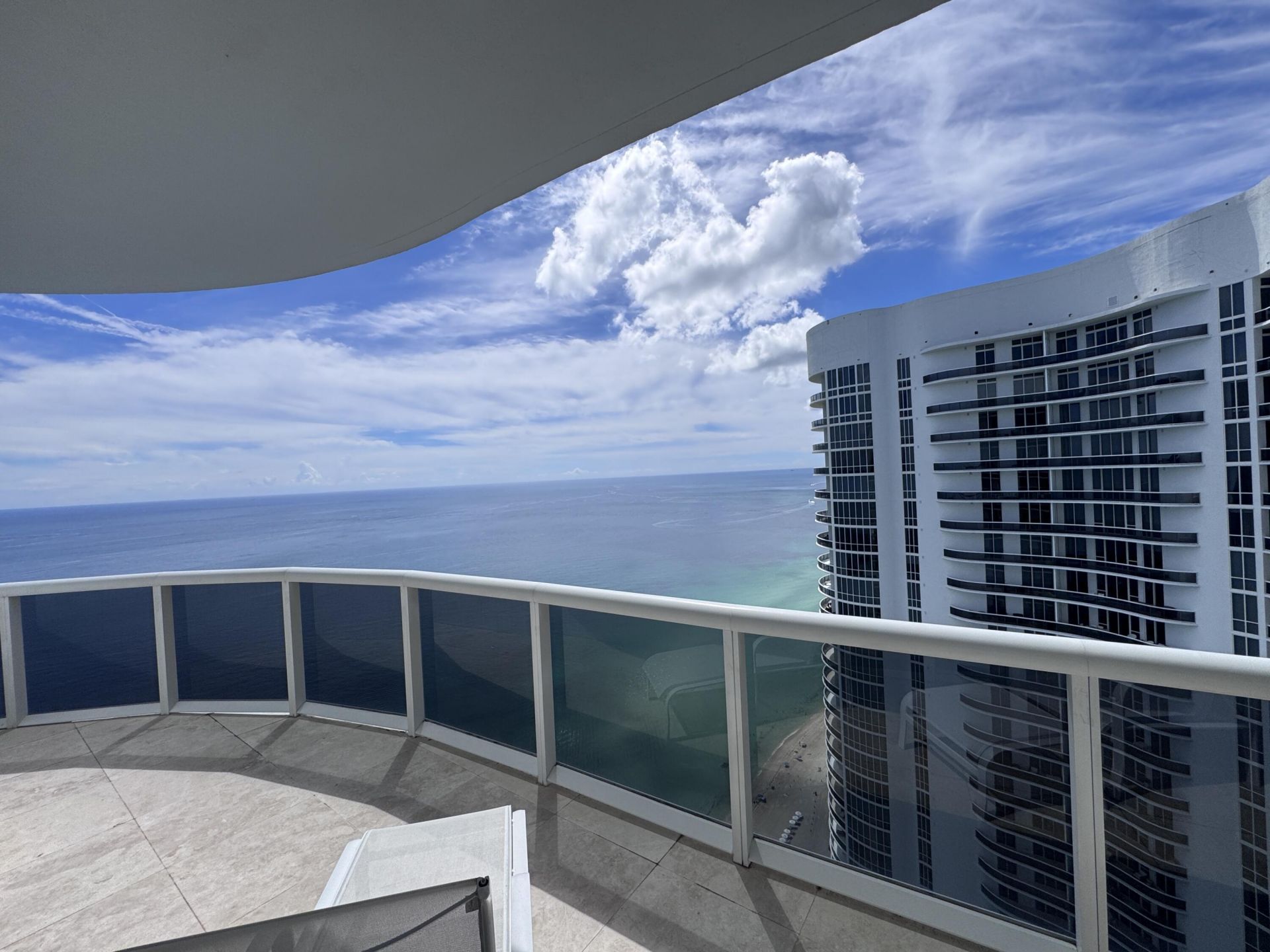 16001 Collins Avenue, Unit 4002, Sunny Isles Beach, FL 33160 Photo