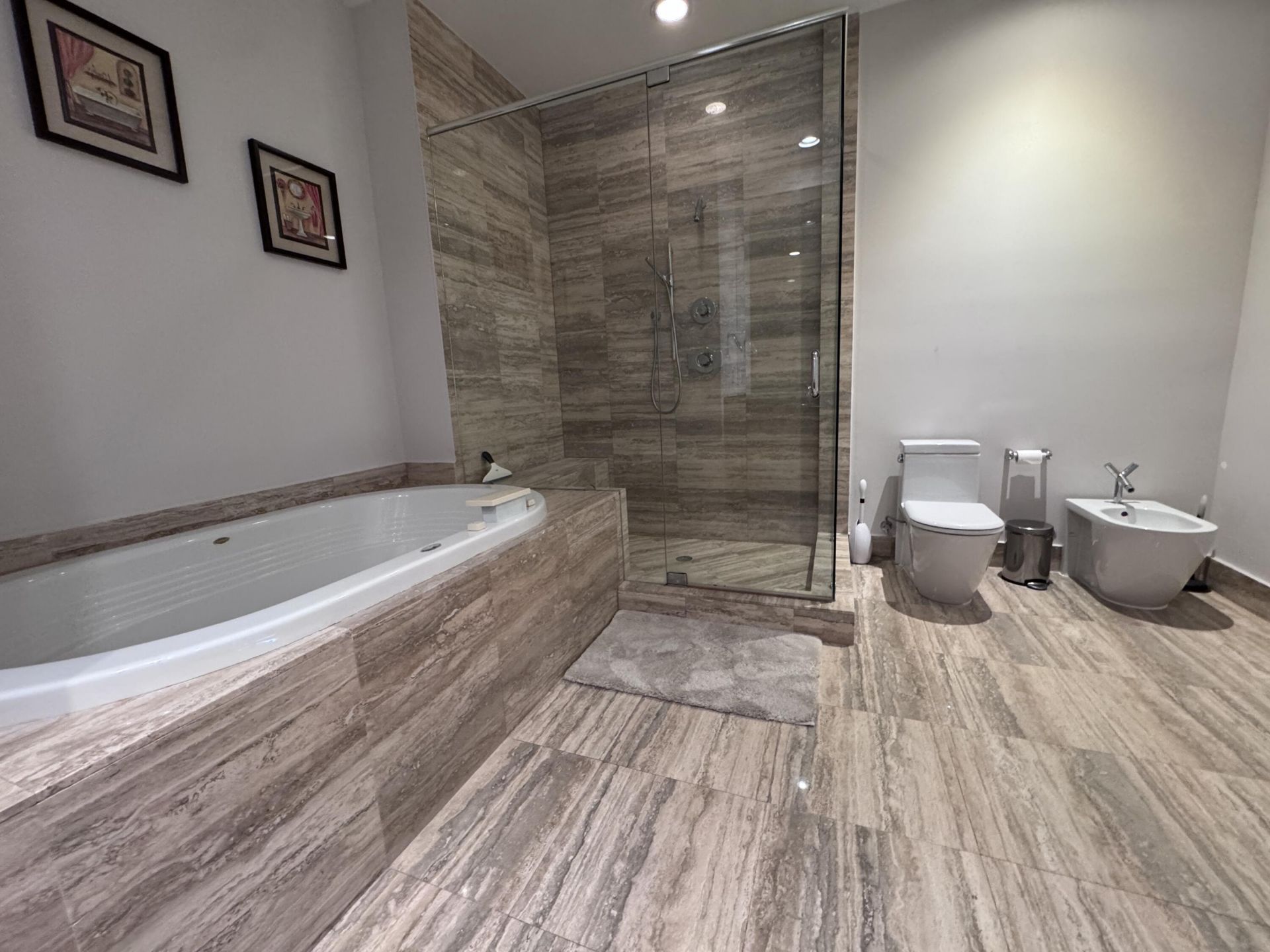16001 Collins Avenue, Unit 4002, Sunny Isles Beach, FL 33160 Photo