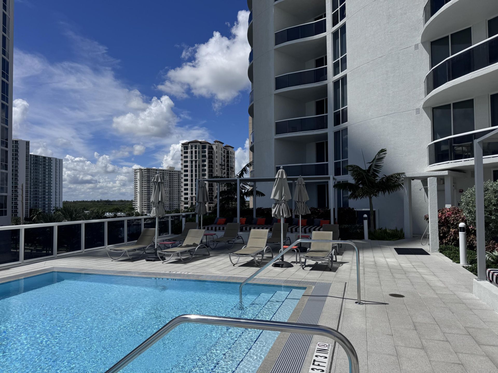 16001 Collins Avenue, Unit 4002, Sunny Isles Beach, FL 33160 Photo
