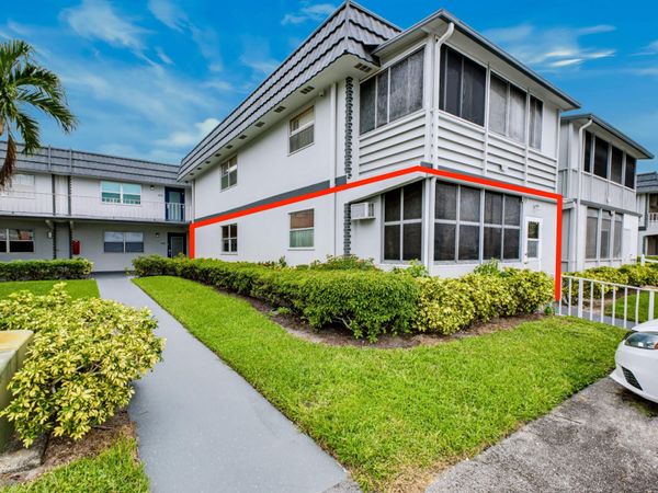 451 Saxony Way, Unit J, Delray Beach, FL 33446