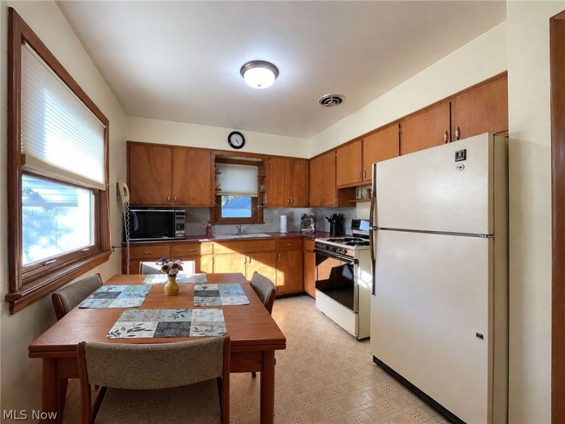 2539 Dalton Road, Fairlawn, OH 44333 Photo 4