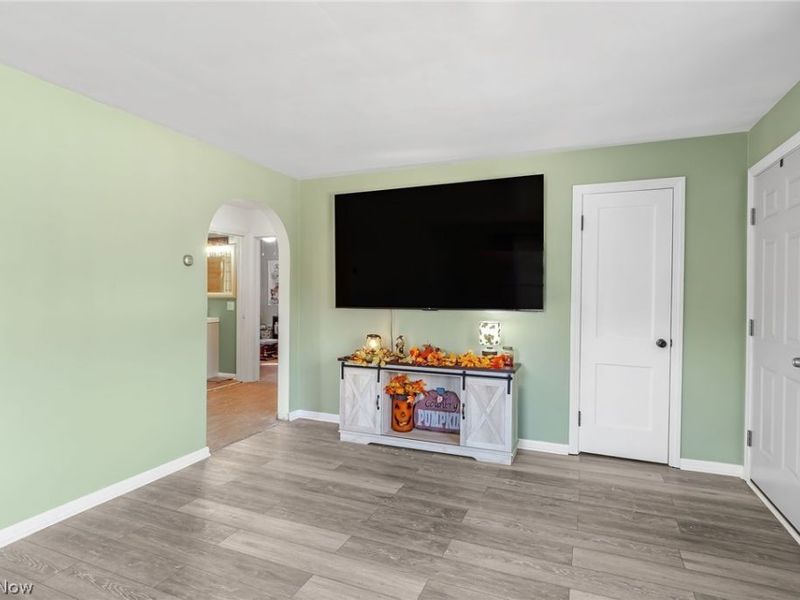 516 48th Street SW, Canton, OH 44706 Photo 5