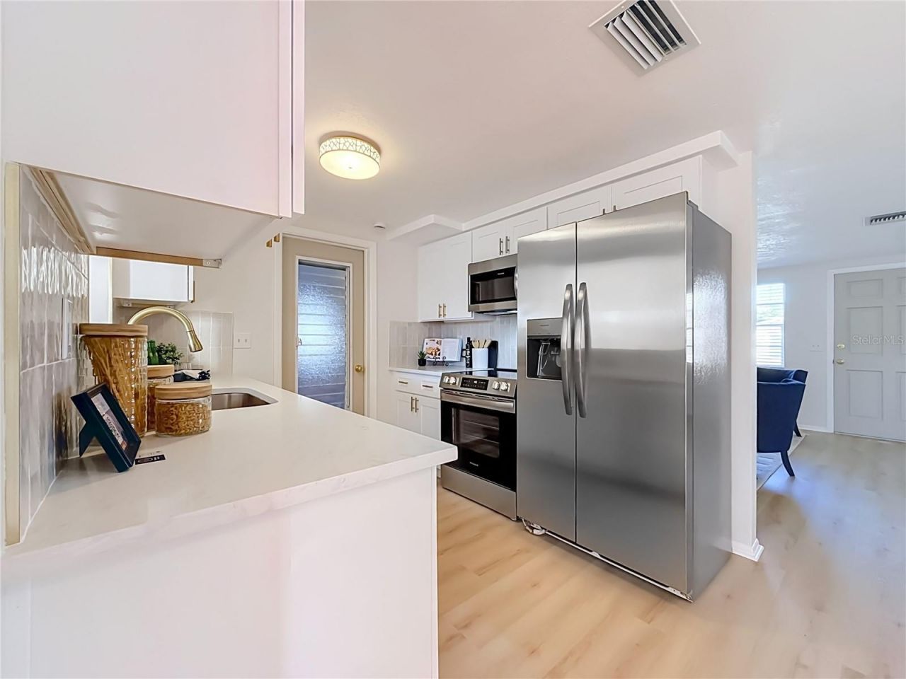 5738 Thrush Drive , New Port Richey, FL 34652 Photo
