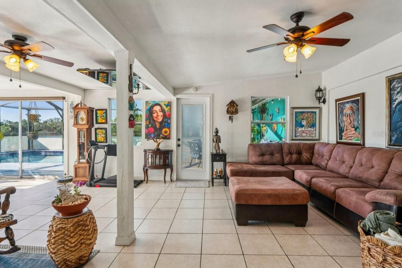 1044 Savoy Court , Spring Hill, FL 34606 Photo